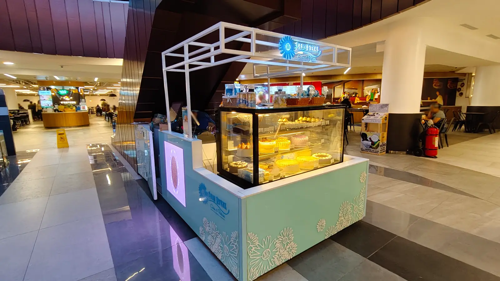 SANS RIVAL CAKES & PASTRIES in Glorietta